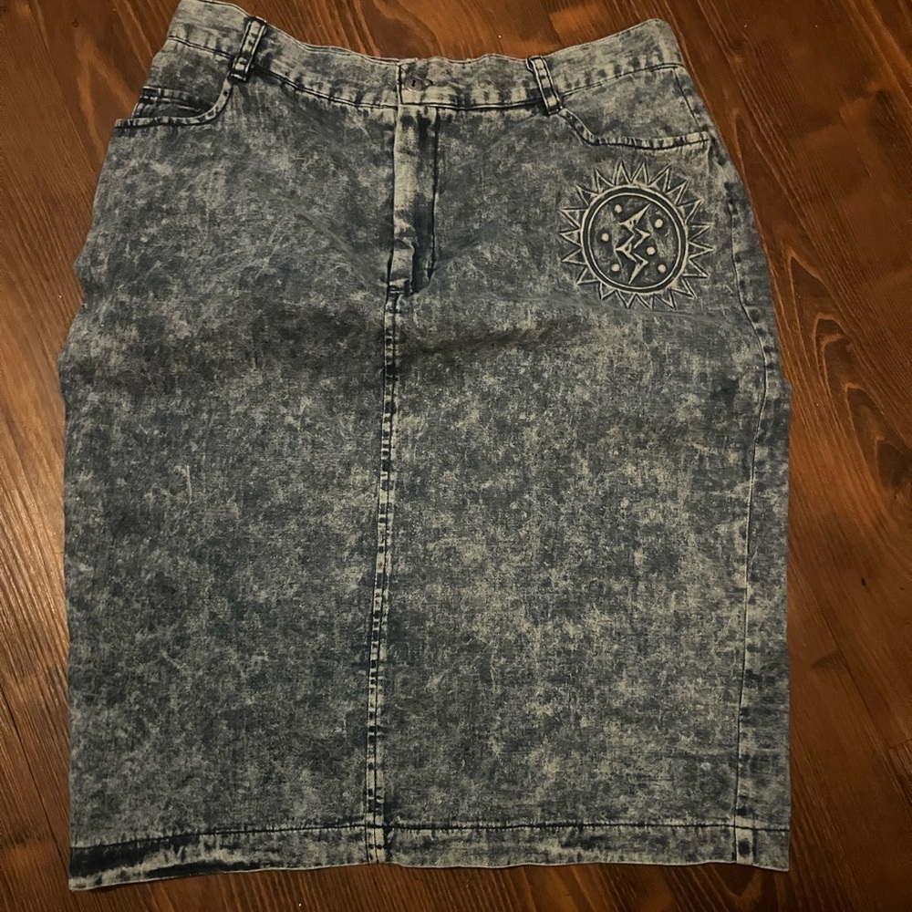 Denim Embroidered Women's Skirt